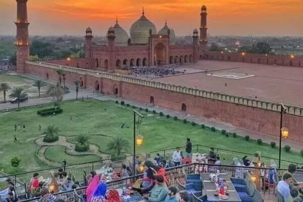 lahore city tour in one day
