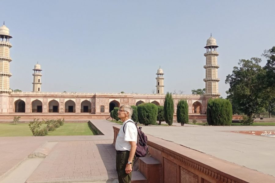 pak-tour.com jahangir Tomb