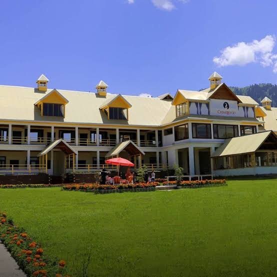 CedarWood Hotel & Resorts Shogran