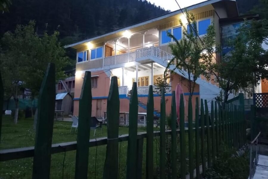 Neelum Good View hotel keran