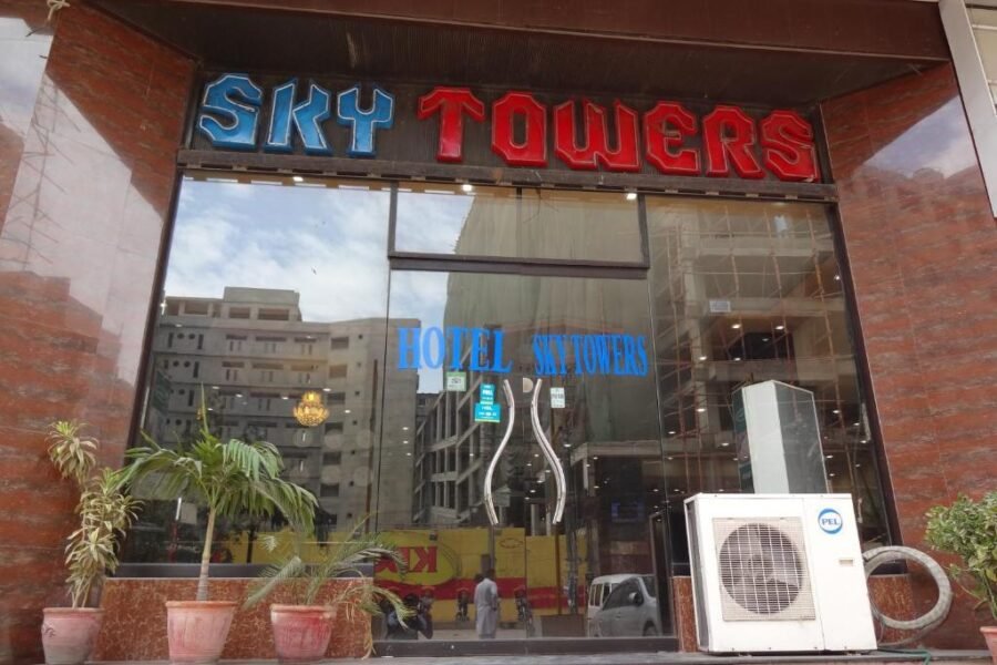 Hotel Sky Tower Karachi