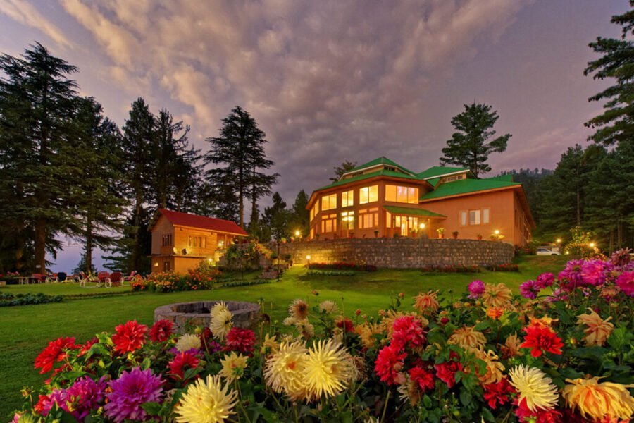 Pine Park Glade Resort Shogran