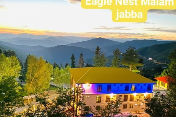 Eagle Nest Hotel Malamjabba