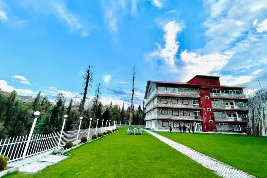 hummingbird resort & executive suites