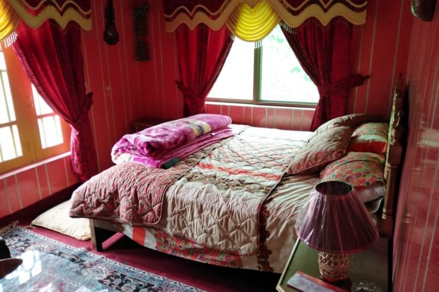 High Cliff Hotel Khaplu single bed peaceful rooms