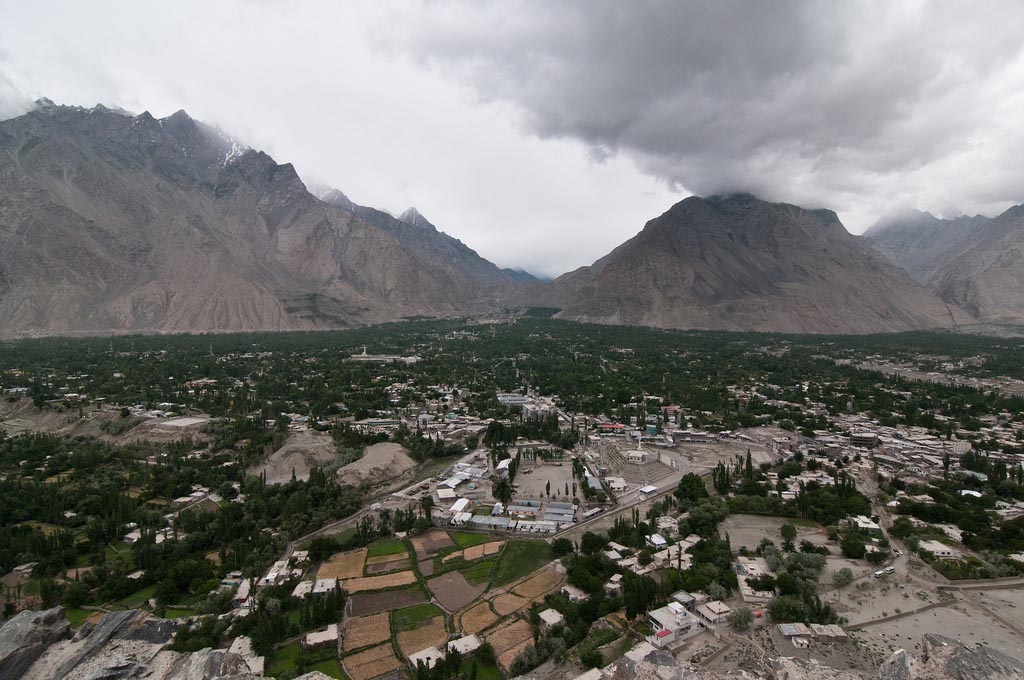 skardu hunza tour packages from islamabad lahore karachi by air
