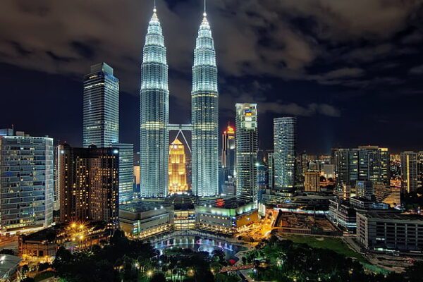 pakistan to malaysia tour packages