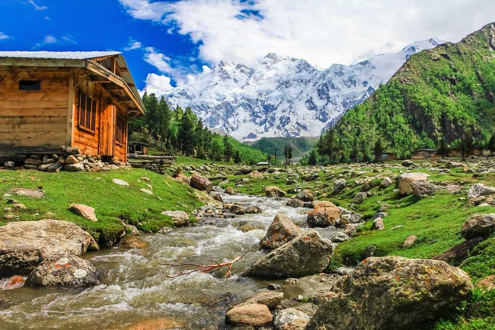 naran kaghan tour package from islamabad lahore