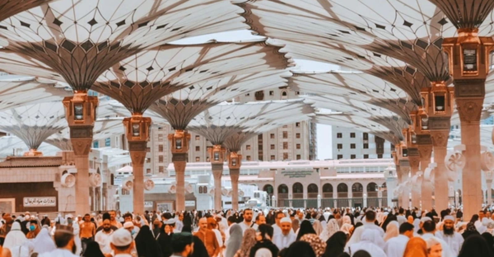 Masjid e nabvi umrah