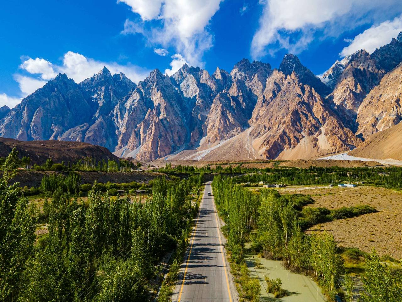 hunza trip from karachi