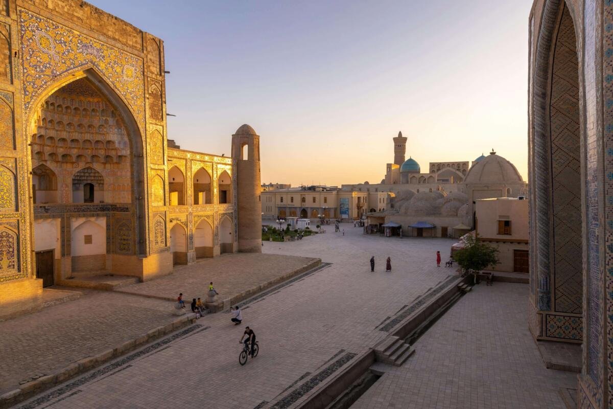 Uzbekistan Tour Packages from Karachi 11 Days